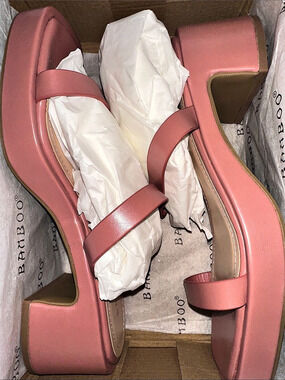 Bamboo Halo-09 Pink Heeled Sandals US 7.5